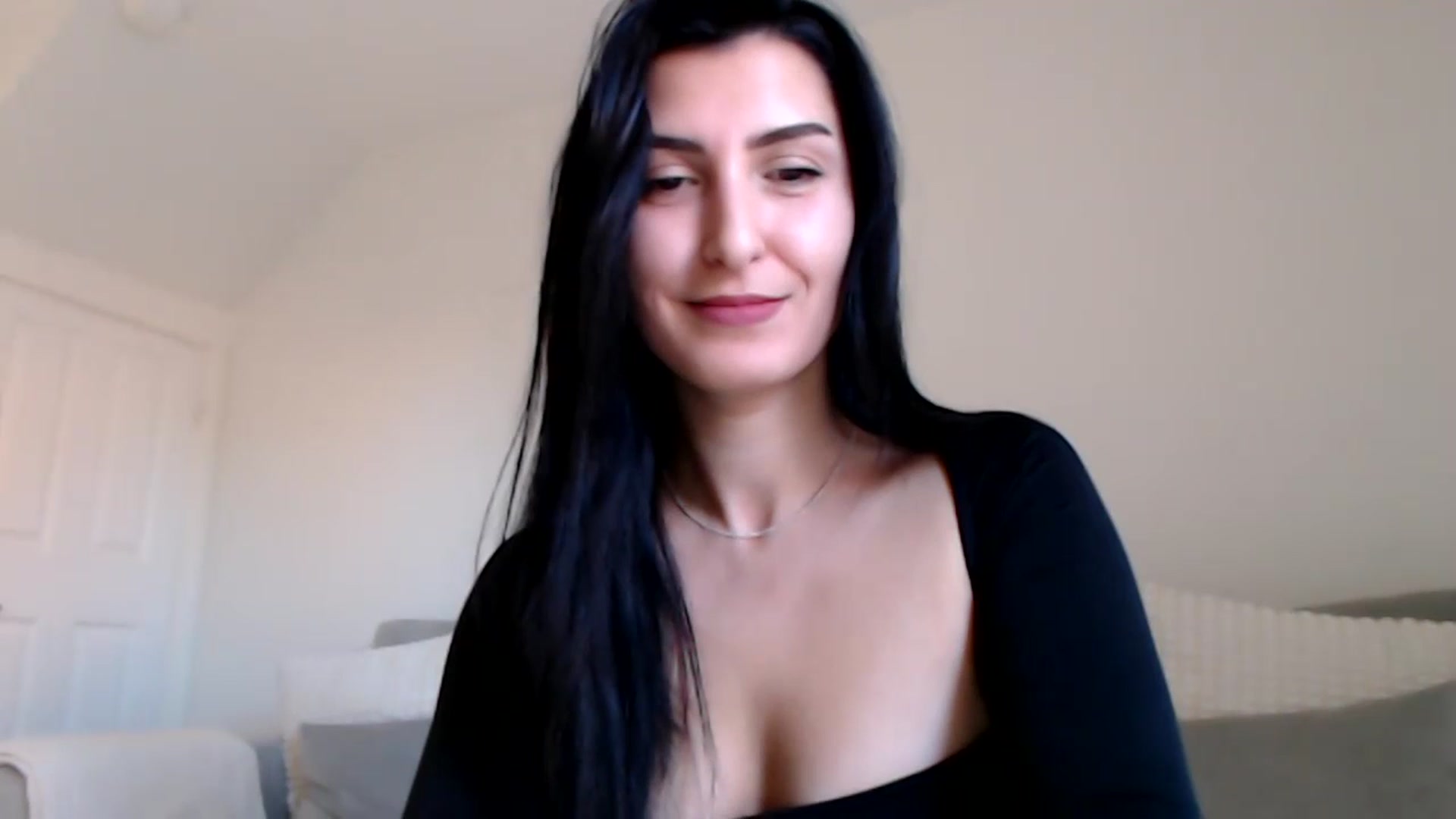 Gallery image thumbnail from LeaIson's myfreecams stream on, 01/15/2024, 12:12 image 12 of 20
