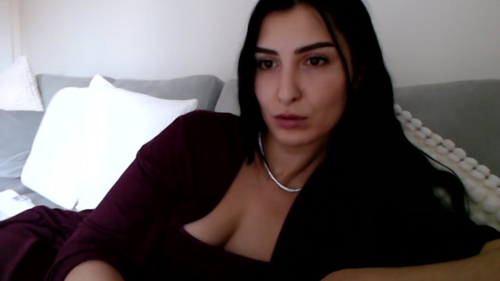 Gallery image thumbnail from LeaIson's myfreecams stream on, 01/26/2024, 09:15 image 9 of 20