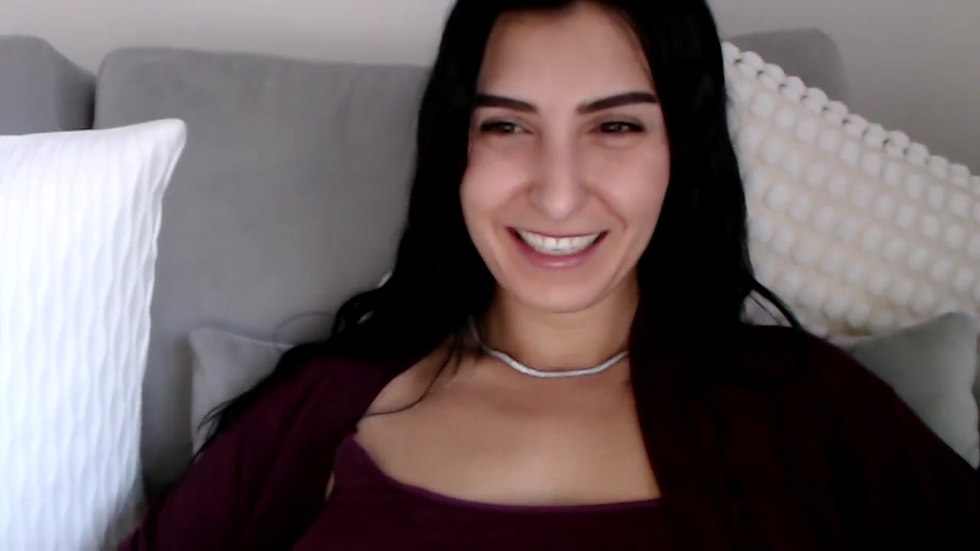 Gallery image thumbnail from LeaIson's myfreecams stream on, 01/26/2024, 09:15 image 13 of 20