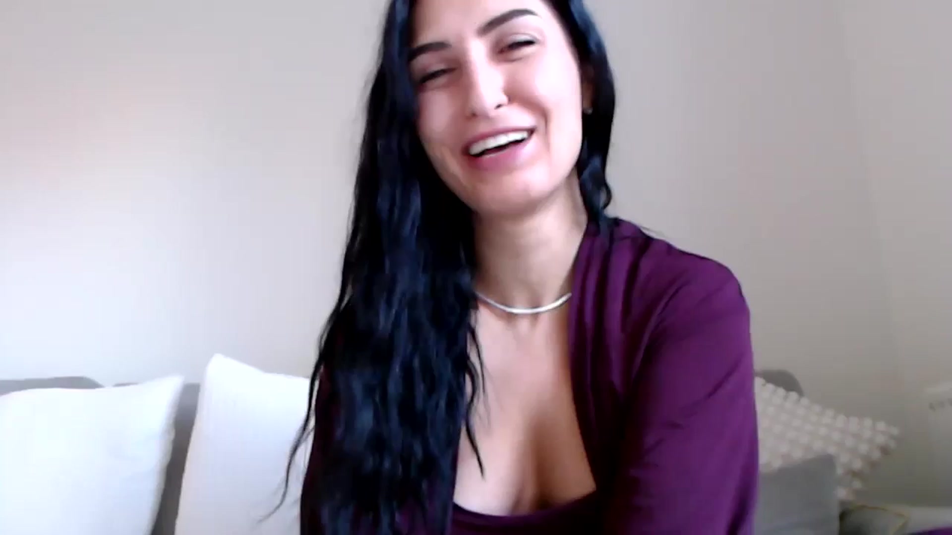 Gallery image thumbnail from LeaIson's myfreecams stream on, 01/26/2024, 09:40 image 4 of 20