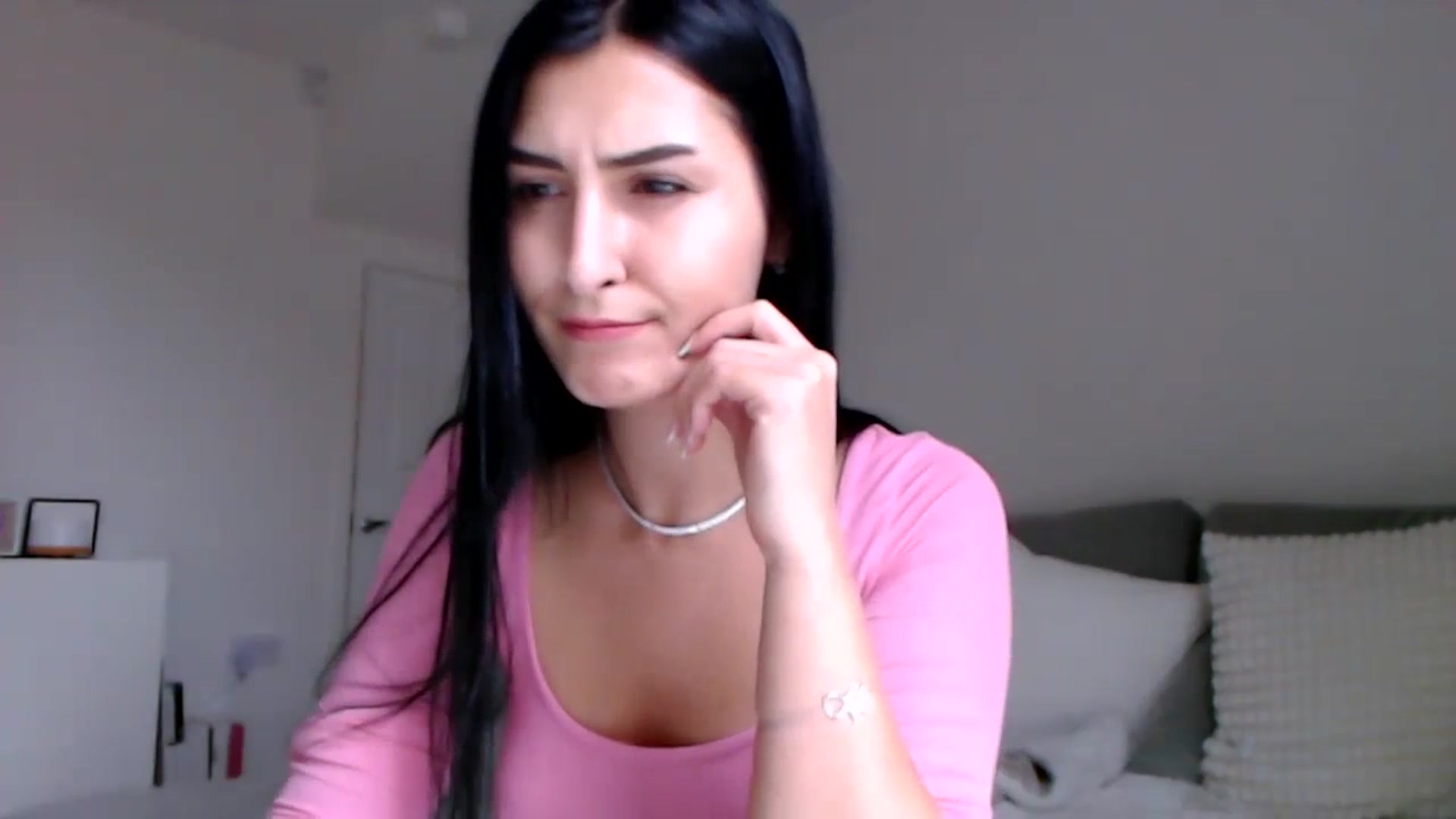 Gallery image thumbnail from LeaIson's myfreecams stream on, 01/29/2024, 14:57 image 2 of 20