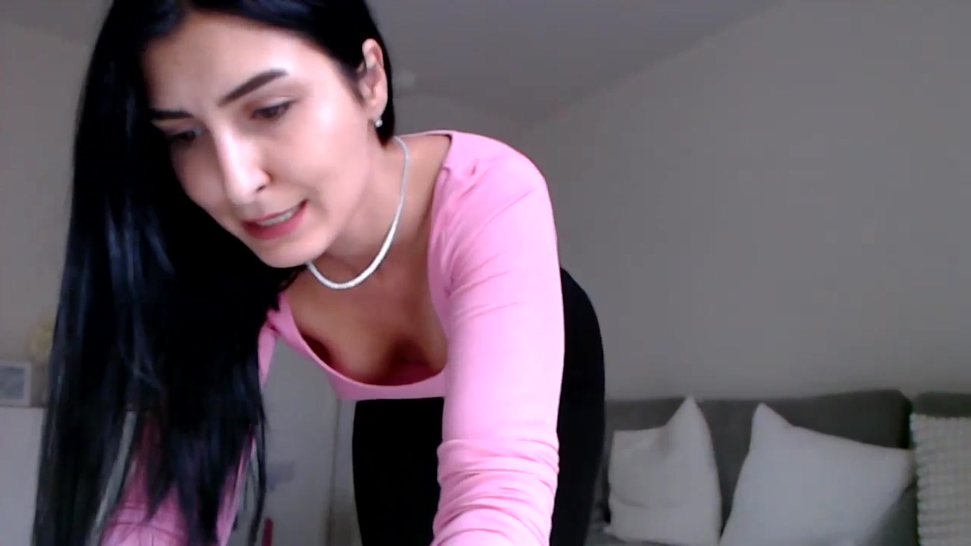 Gallery image thumbnail from LeaIson's myfreecams stream on, 01/29/2024, 14:57 image 6 of 20