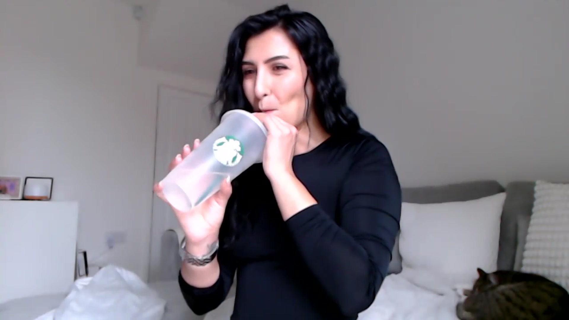 Gallery image thumbnail from LeaIson's myfreecams stream on, 01/30/2024, 10:47 image 9 of 20