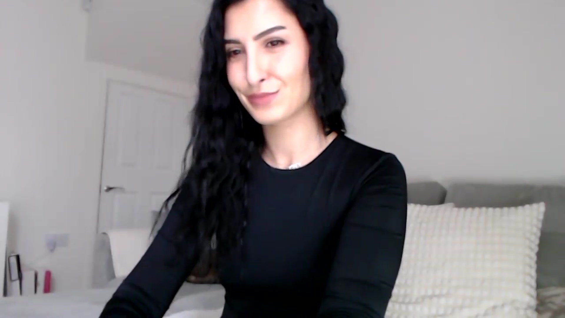 Gallery image thumbnail from LeaIson's myfreecams stream on, 01/30/2024, 11:31 image 3 of 20