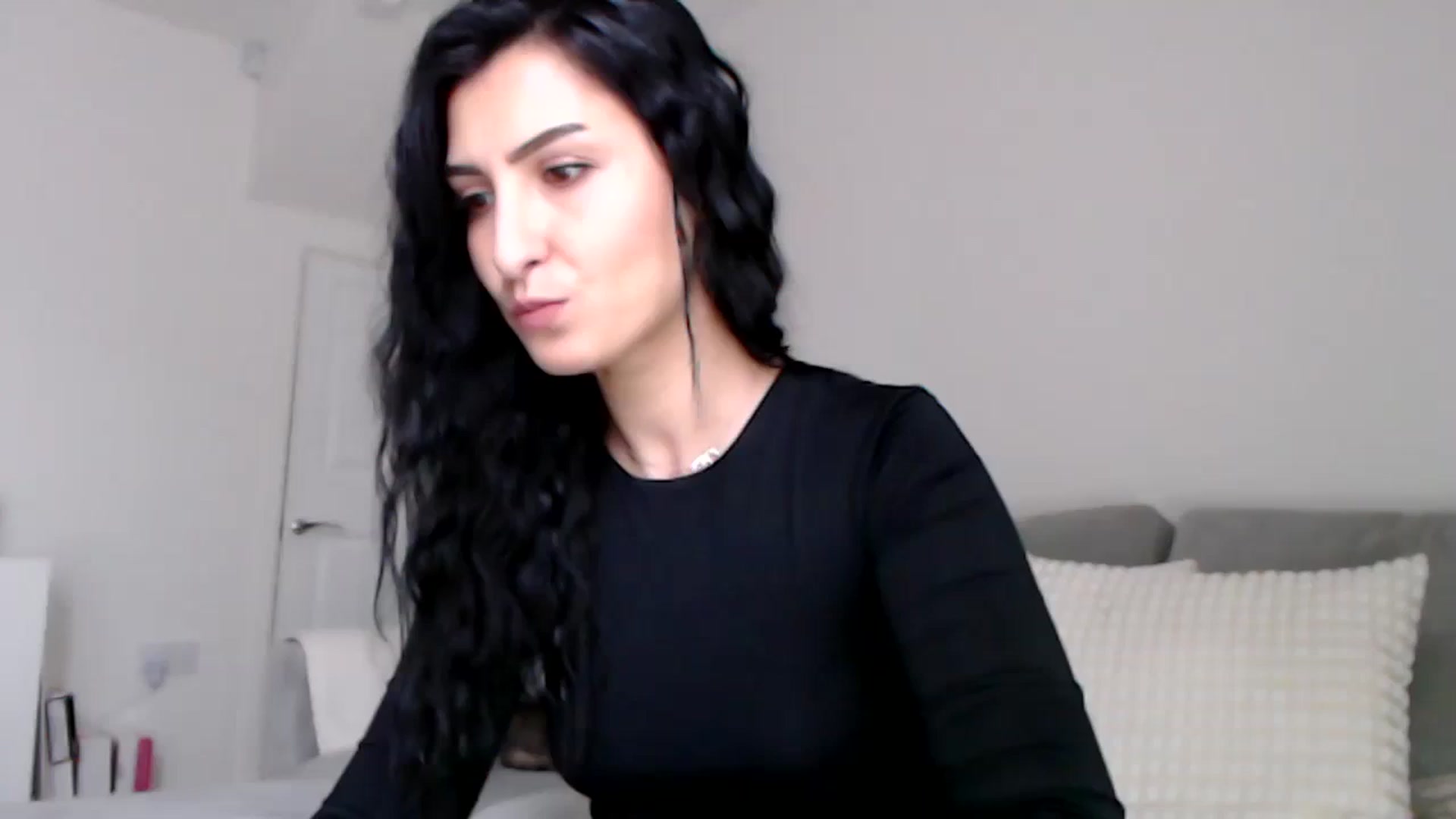 Gallery image thumbnail from LeaIson's myfreecams stream on, 01/30/2024, 11:31 image 15 of 20