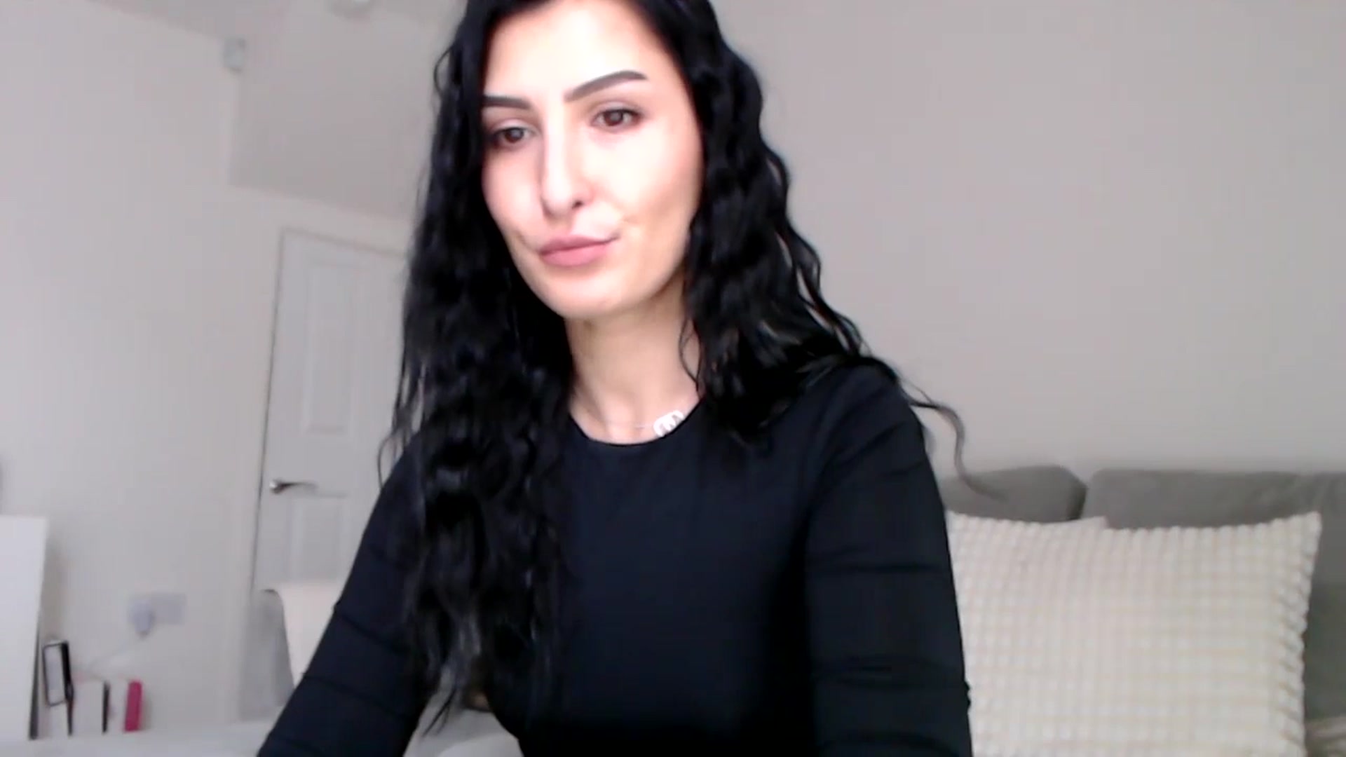 Gallery image thumbnail from LeaIson's myfreecams stream on, 01/30/2024, 11:31 image 17 of 20
