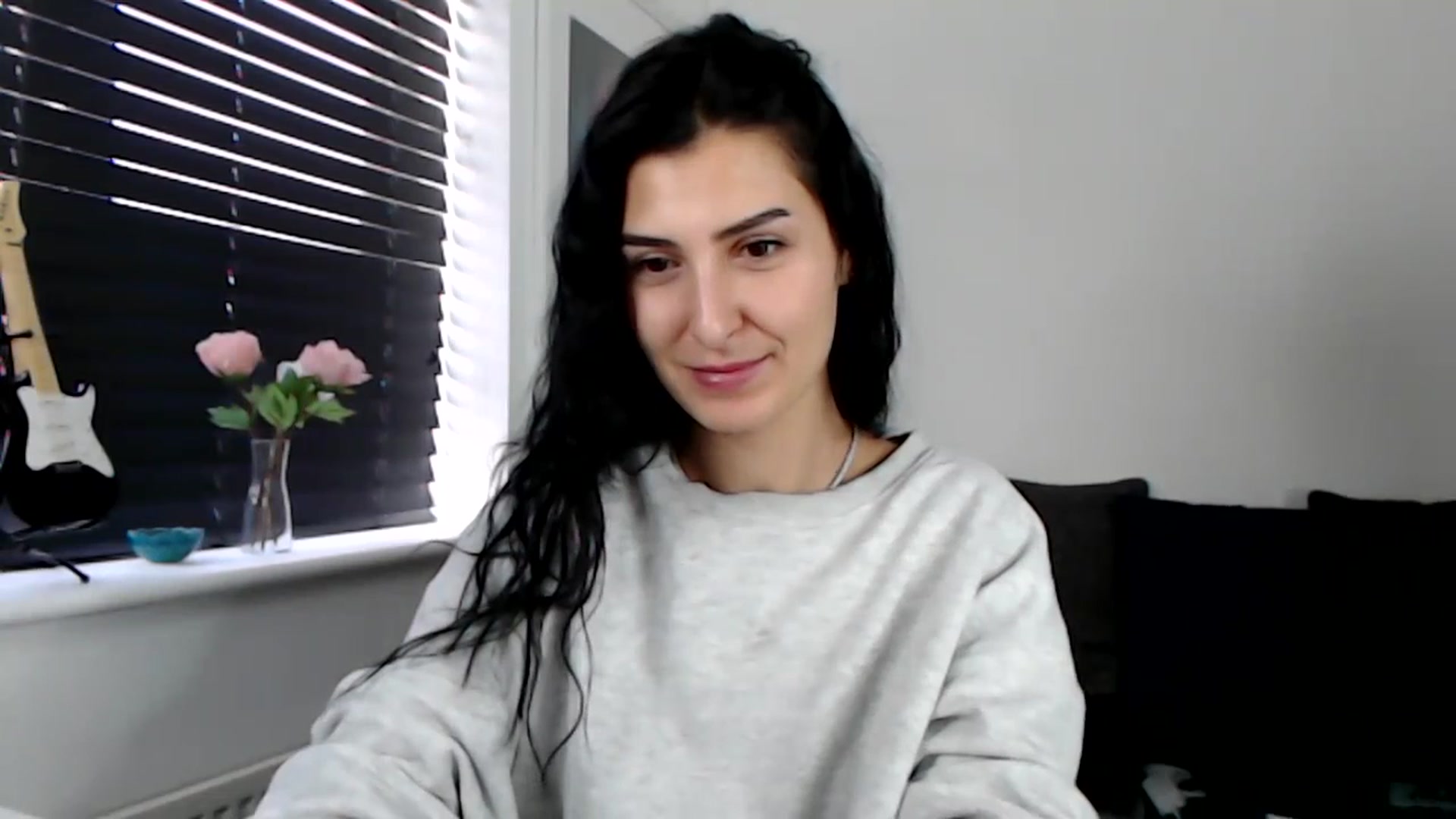 Gallery image thumbnail from LeaIson's myfreecams stream on, 02/01/2024, 08:42 image 5 of 20