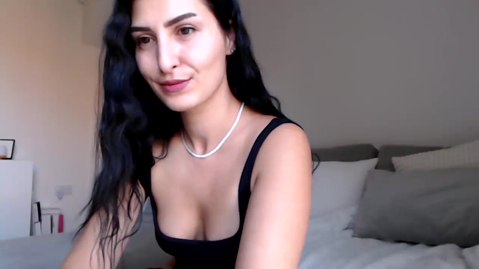 Gallery image thumbnail from LeaIson's myfreecams stream on, 02/01/2024, 10:17 image 20 of 20