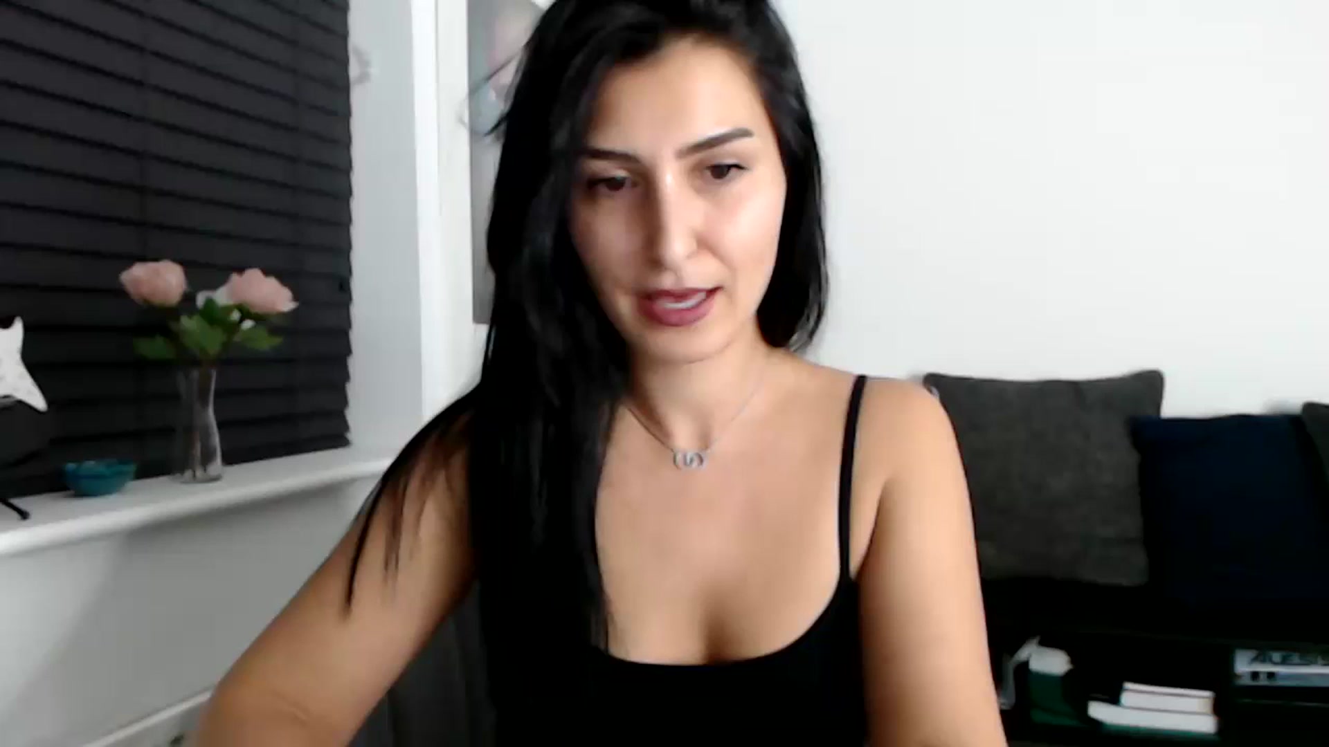 Gallery image thumbnail from LeaIson's myfreecams stream on, 02/03/2024, 18:00 image 7 of 20
