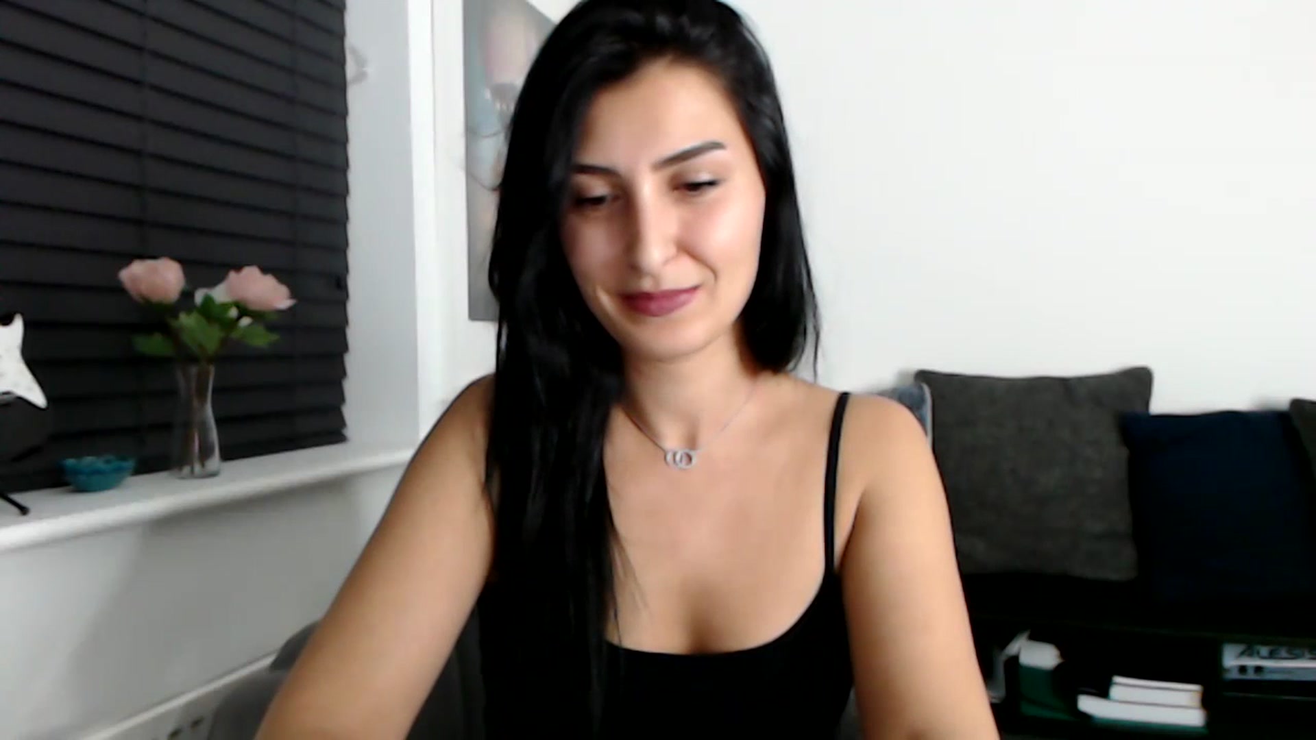 Gallery image thumbnail from LeaIson's myfreecams stream on, 02/03/2024, 18:00 image 12 of 20