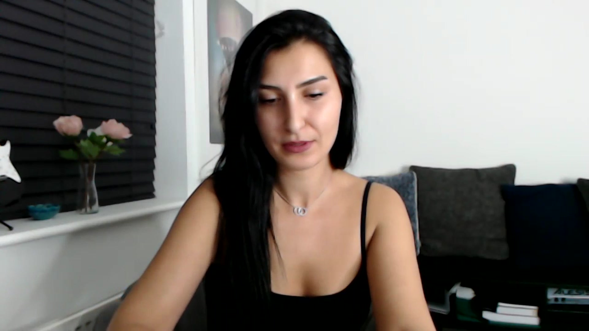 Gallery image thumbnail from LeaIson's myfreecams stream on, 02/03/2024, 18:00 image 14 of 20