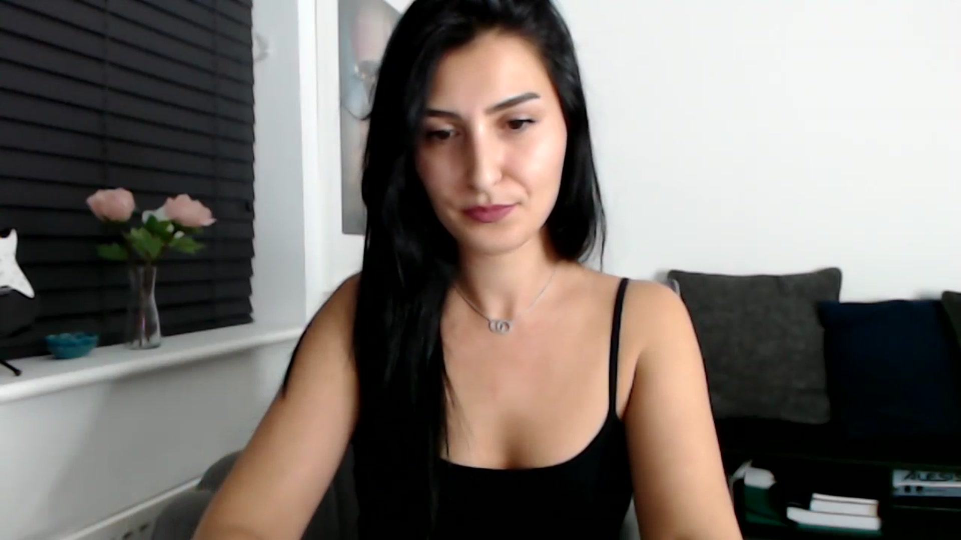 Gallery image thumbnail from LeaIson's myfreecams stream on, 02/03/2024, 18:00 image 11 of 20