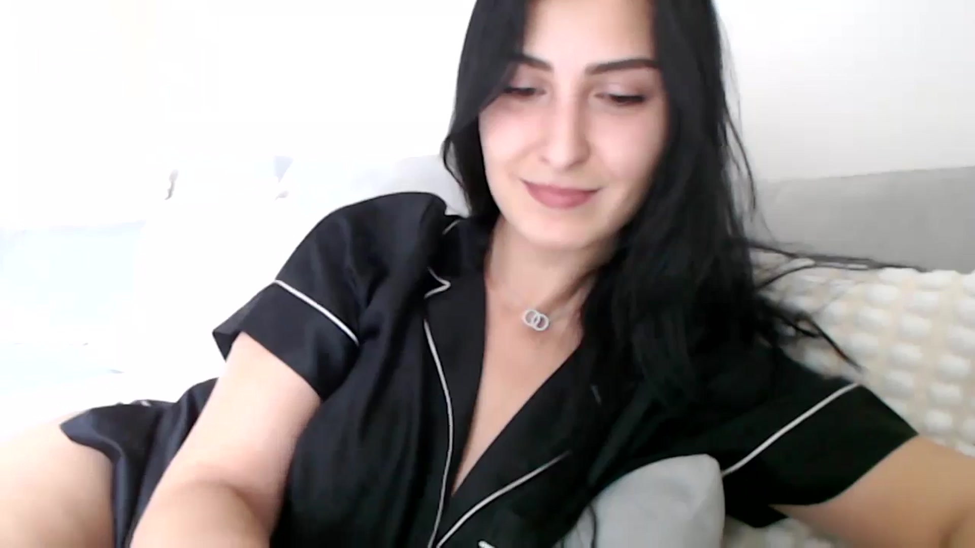 Gallery image thumbnail from LeaIson's myfreecams stream on, 02/07/2024, 11:24 image 14 of 20