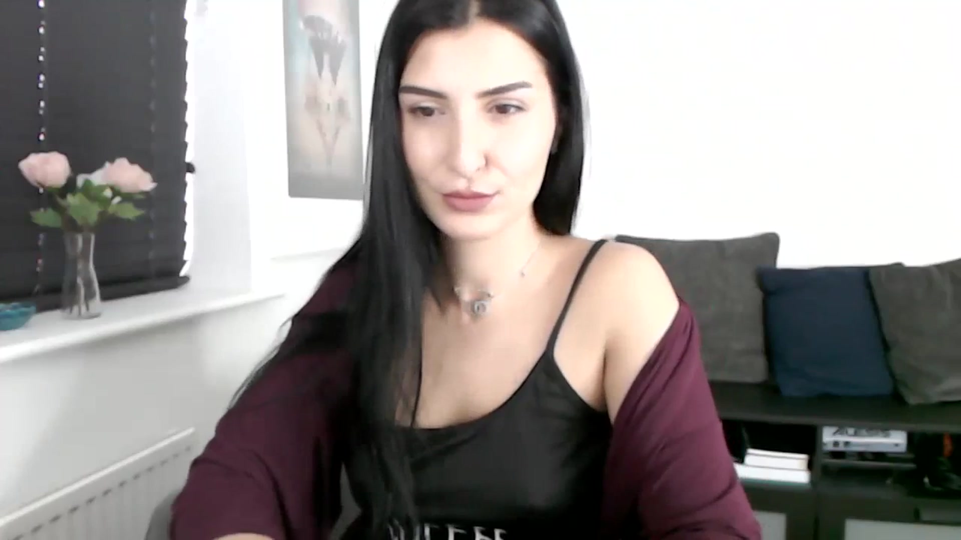 Gallery image thumbnail from LeaIson's myfreecams stream on, 02/08/2024, 10:01 image 17 of 20