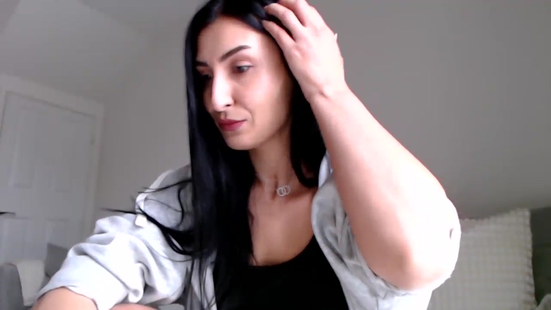 Gallery image thumbnail from LeaIson's myfreecams stream on, 02/08/2024, 10:49 image 12 of 20