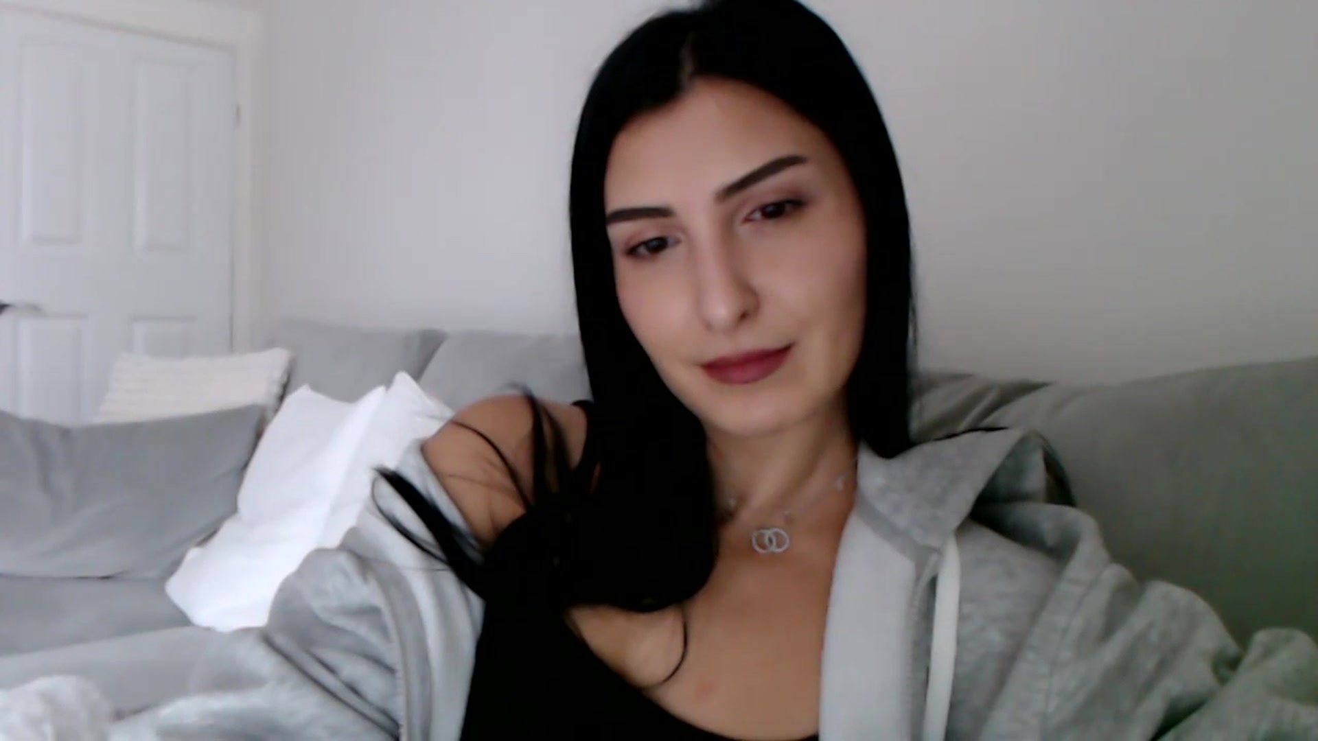 Gallery image thumbnail from LeaIson's myfreecams stream on, 02/08/2024, 12:05 image 2 of 20
