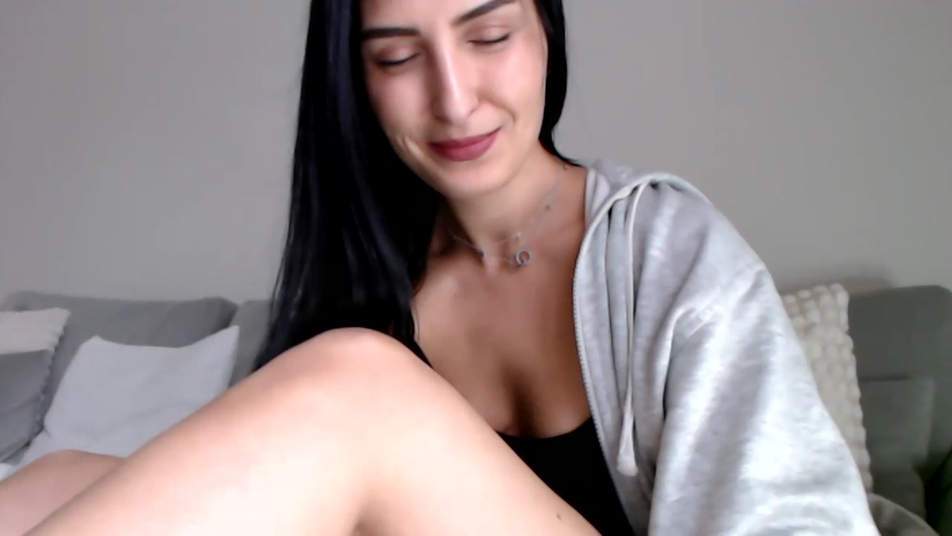 Gallery image thumbnail from LeaIson's myfreecams stream on, 02/08/2024, 12:05 image 4 of 20
