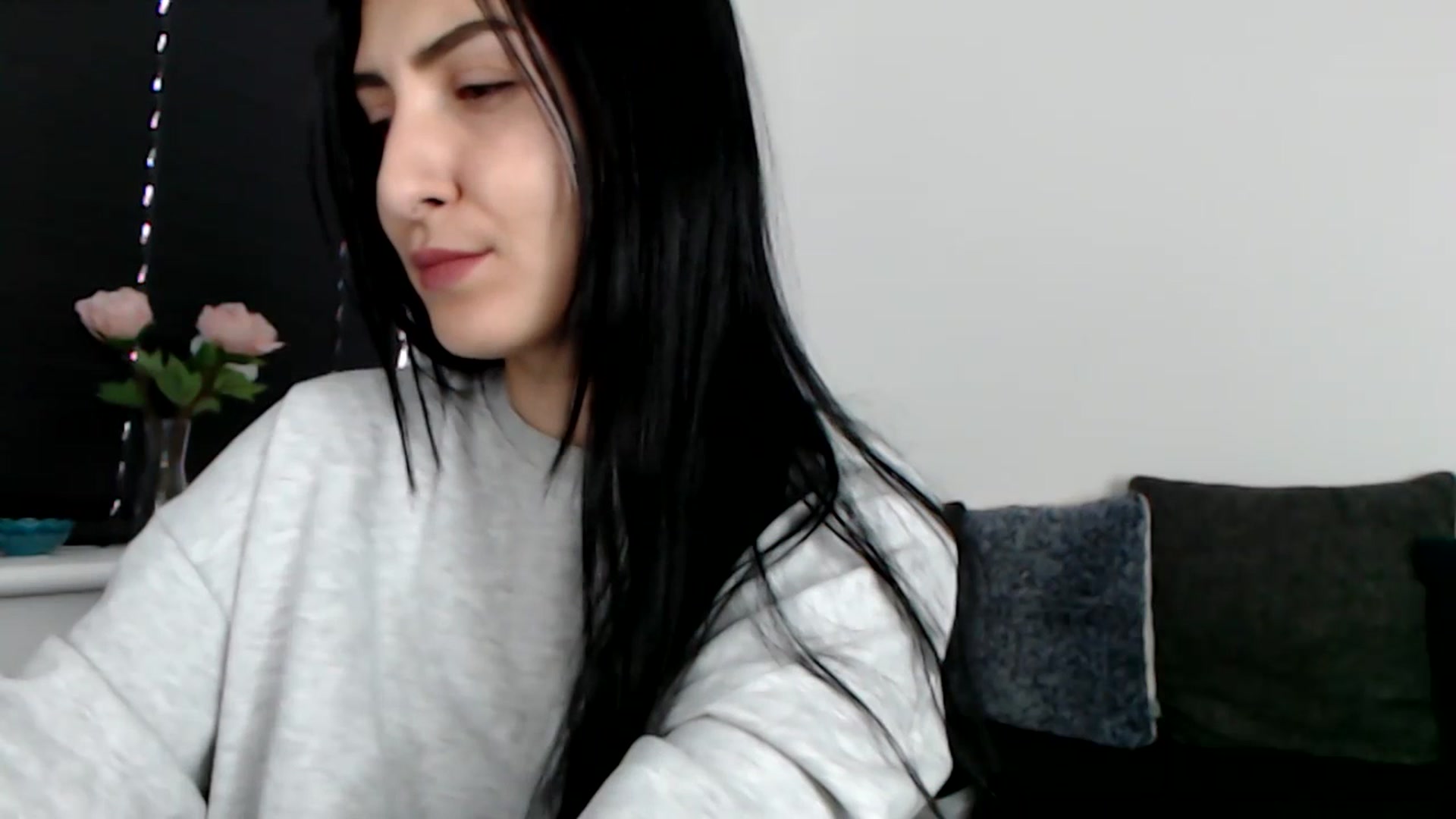 Gallery image thumbnail from LeaIson's myfreecams stream on, 02/09/2024, 10:09 image 5 of 20