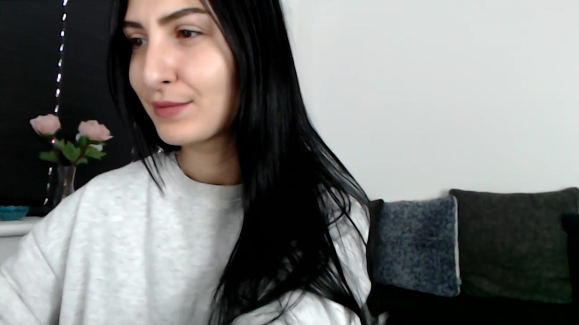 Gallery image thumbnail from LeaIson's myfreecams stream on, 02/09/2024, 10:09 image 4 of 20