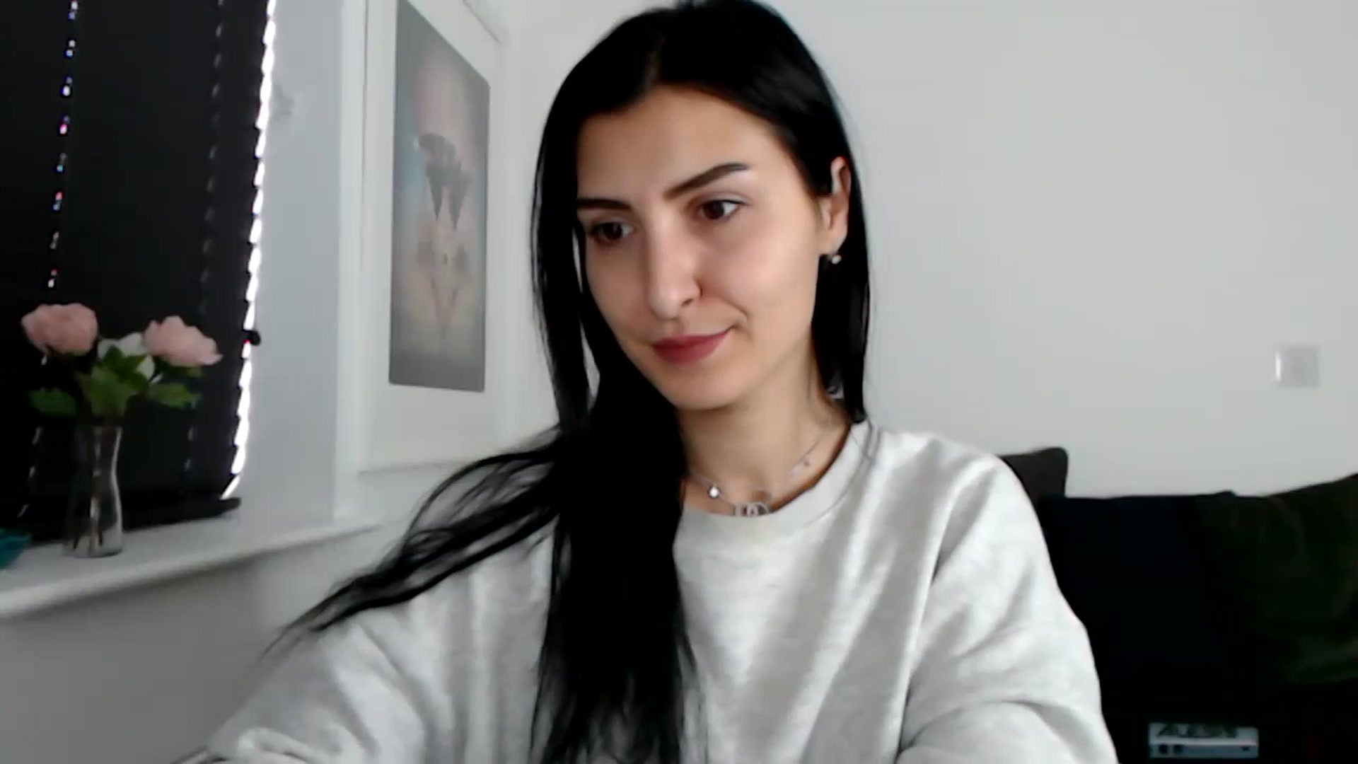 Gallery image thumbnail from LeaIson's myfreecams stream on, 02/09/2024, 10:09 image 9 of 20