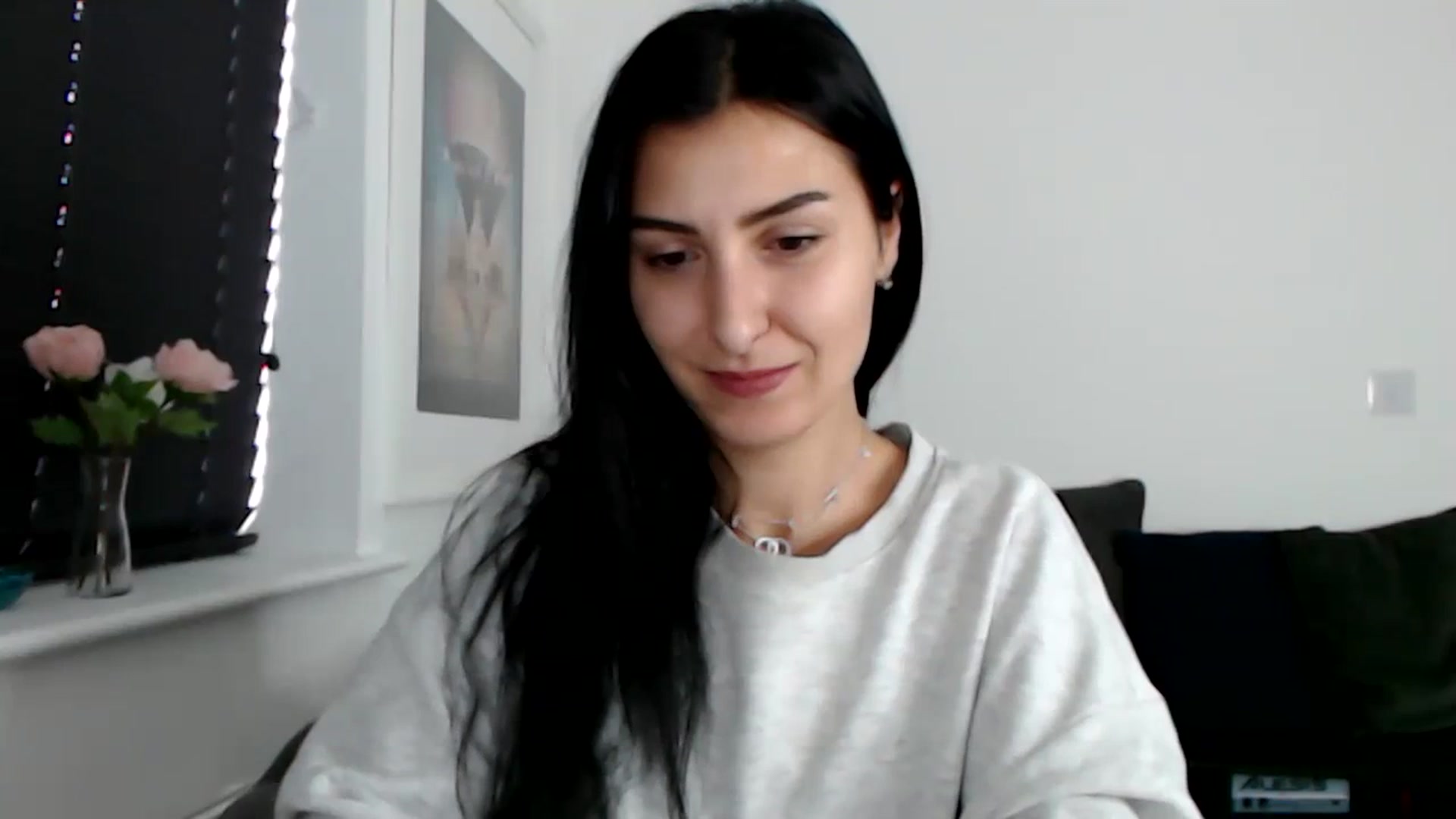 Gallery image thumbnail from LeaIson's myfreecams stream on, 02/09/2024, 10:09 image 15 of 20