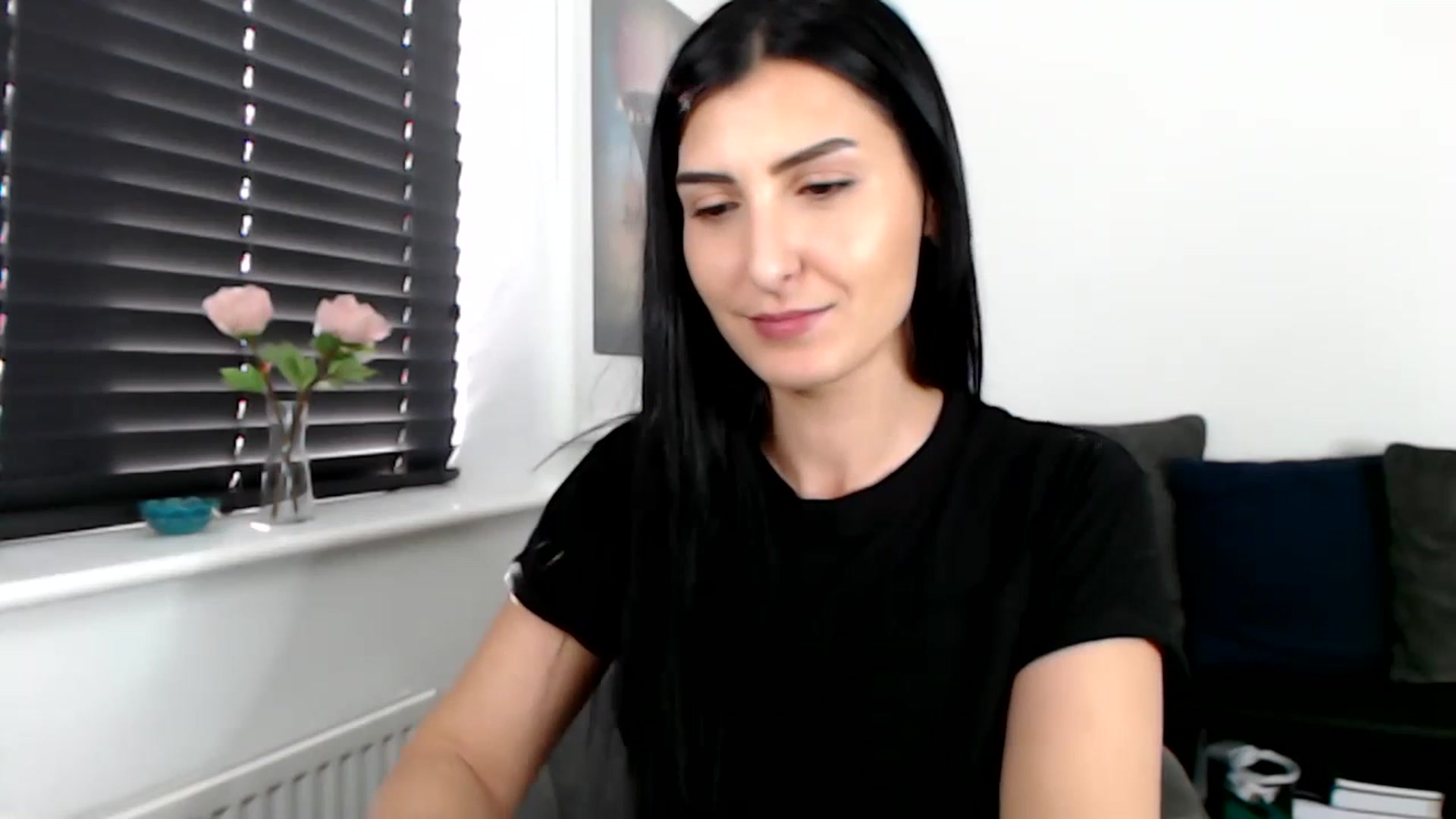 Gallery image thumbnail from LeaIson's myfreecams stream on, 02/20/2024, 14:41 image 13 of 20