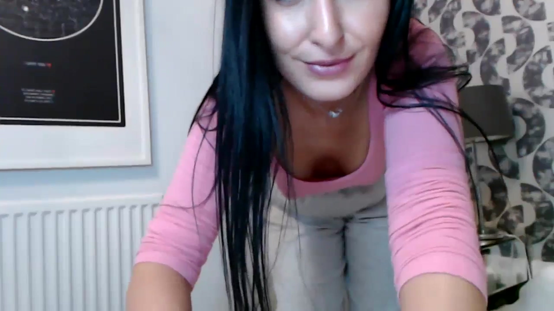 Gallery image thumbnail from LeaIson's myfreecams stream on, 02/22/2024, 12:20 image 9 of 20