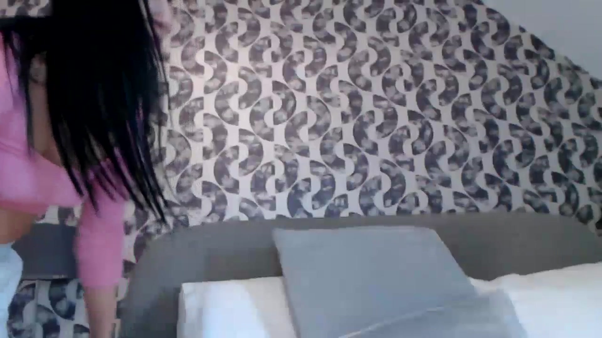 Gallery image thumbnail from LeaIson's myfreecams stream on, 02/22/2024, 12:20 image 17 of 20
