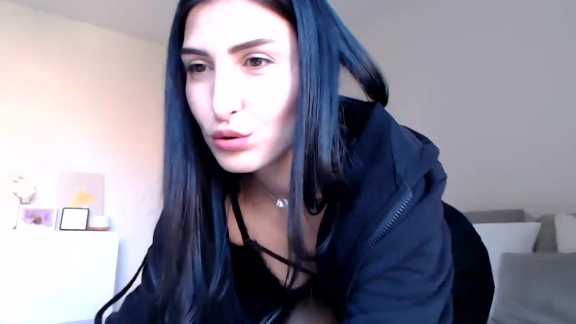 Gallery image thumbnail from LeaIson's myfreecams stream on, 02/23/2024, 11:21 image 14 of 20