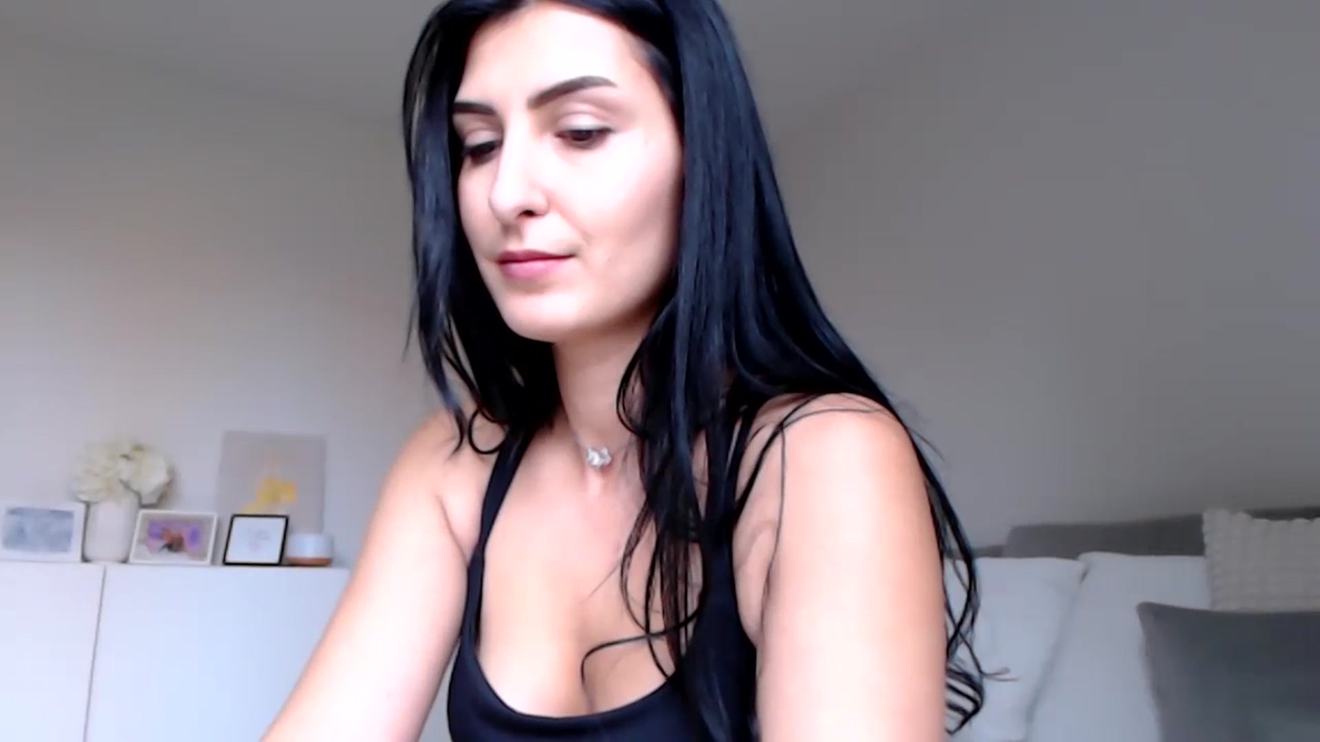 Gallery image thumbnail from LeaIson's myfreecams stream on, 02/23/2024, 13:13 image 19 of 20