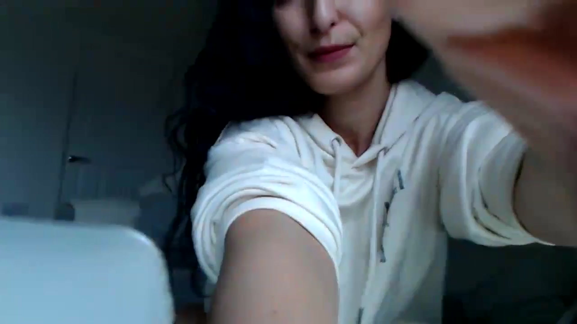 Gallery image thumbnail from LeaIson's myfreecams stream on, 02/26/2024, 11:03 image 18 of 20