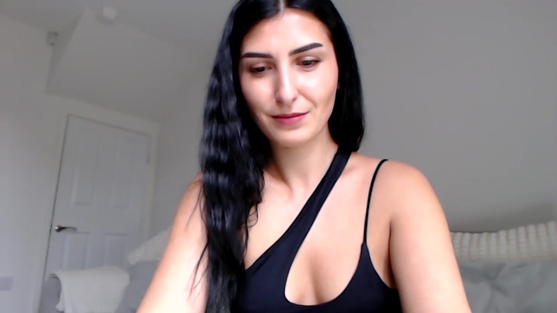 Gallery image thumbnail from LeaIson's myfreecams stream on, 02/26/2024, 12:25 image 7 of 20