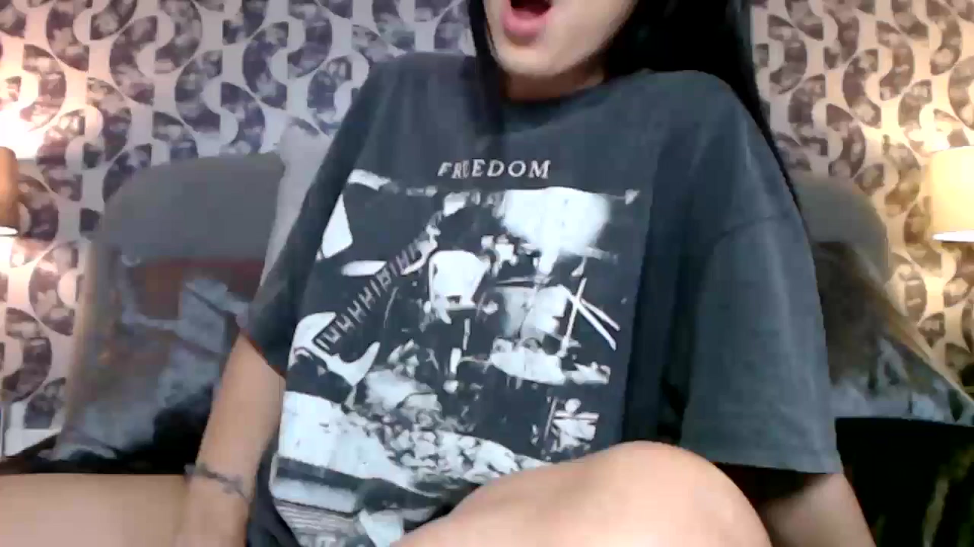 Gallery image thumbnail from LeaIson's myfreecams stream on, 02/28/2024, 10:17 image 8 of 20