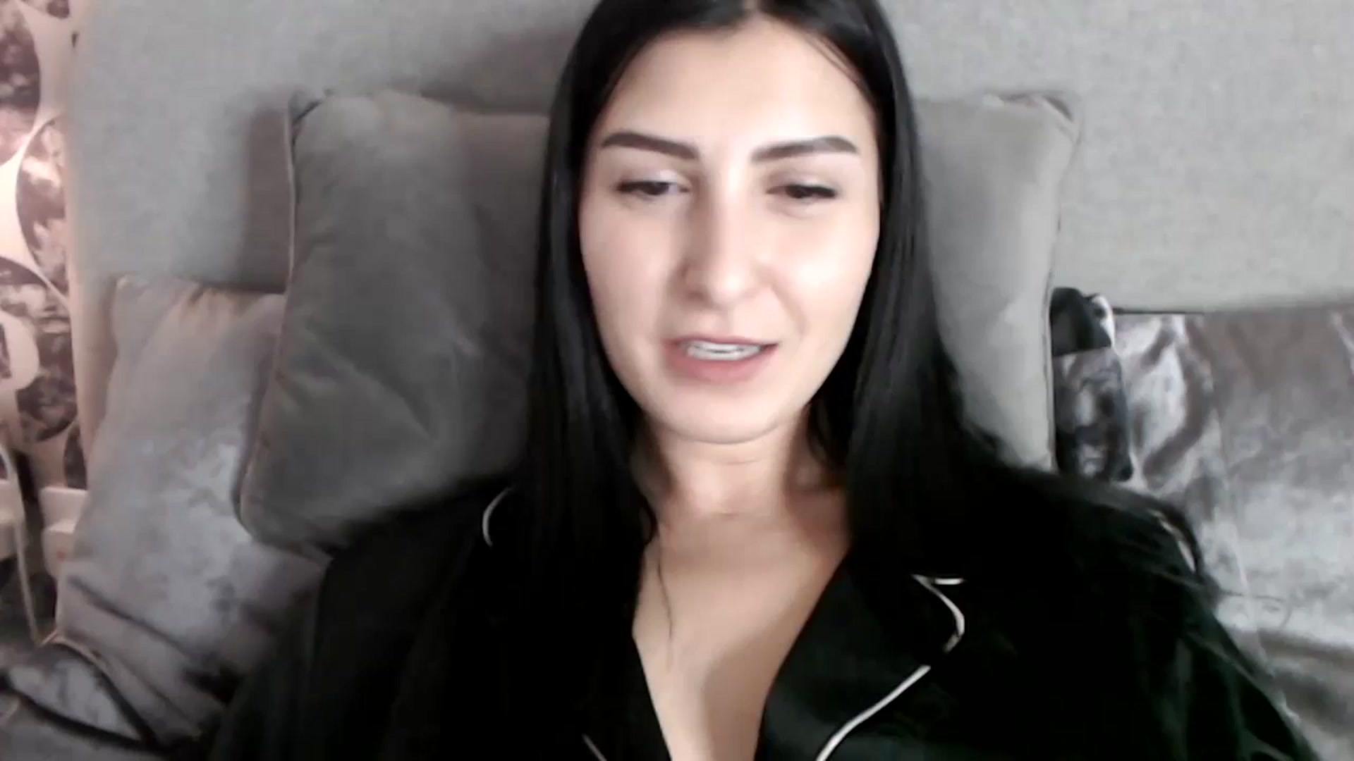 Gallery image thumbnail from LeaIson's myfreecams stream on, 02/29/2024, 10:09 image 5 of 20