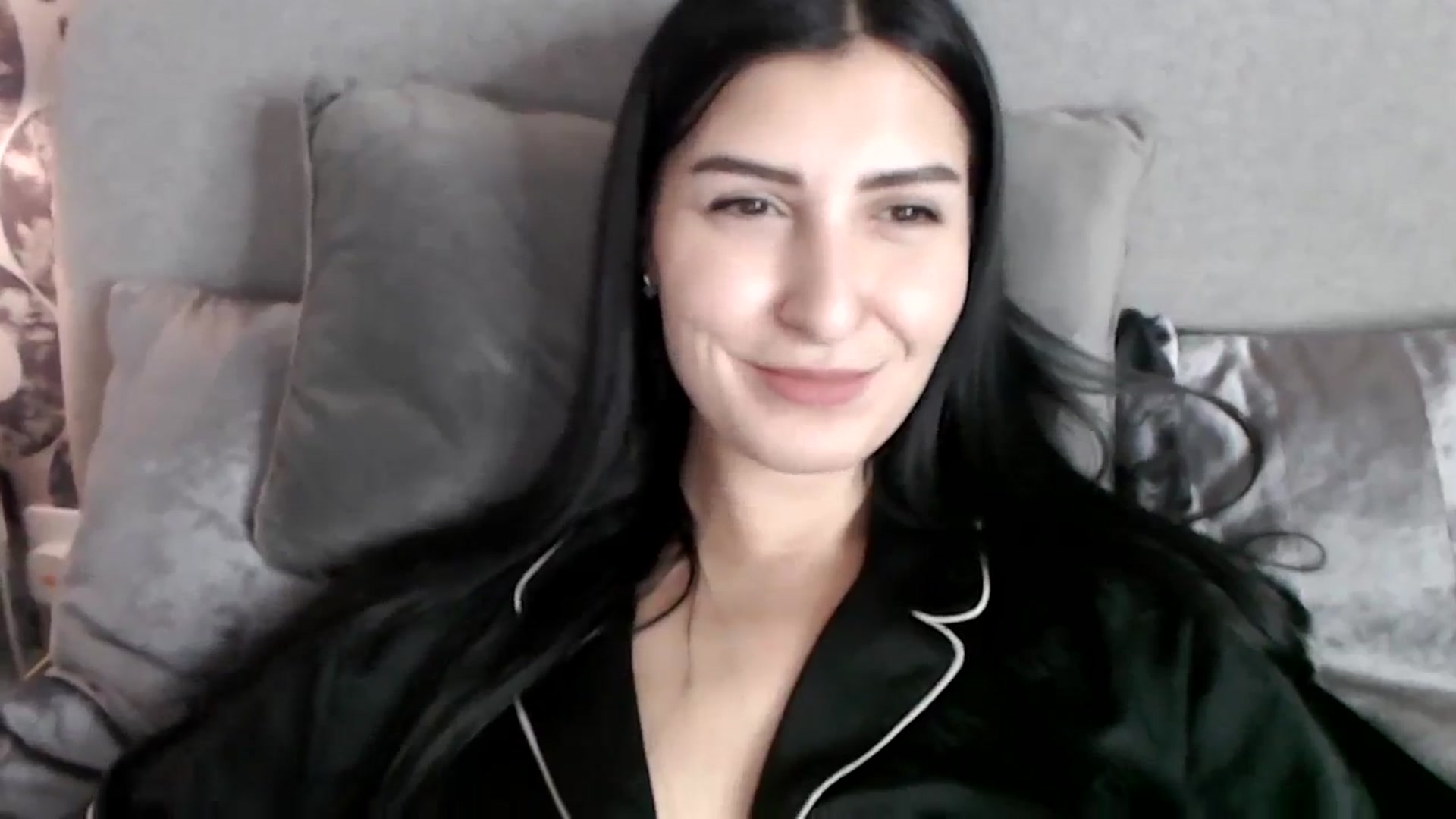 Gallery image thumbnail from LeaIson's myfreecams stream on, 02/29/2024, 10:09 image 4 of 20