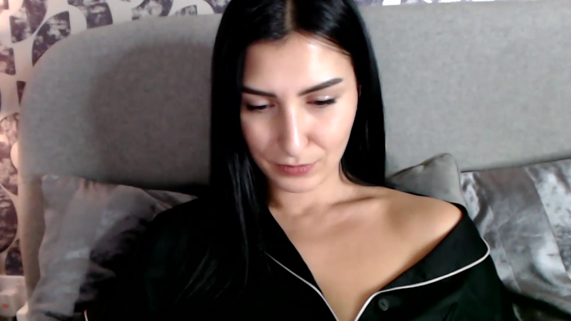Gallery image thumbnail from LeaIson's myfreecams stream on, 02/29/2024, 10:44 image 4 of 20