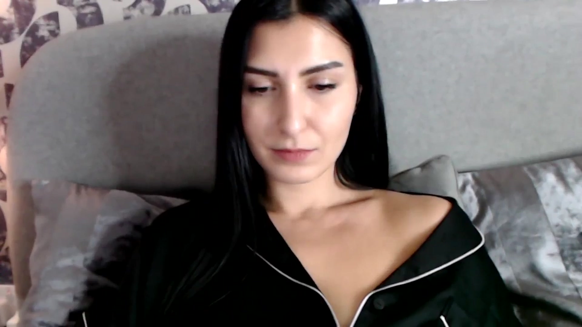 Gallery image thumbnail from LeaIson's myfreecams stream on, 02/29/2024, 10:44 image 15 of 20