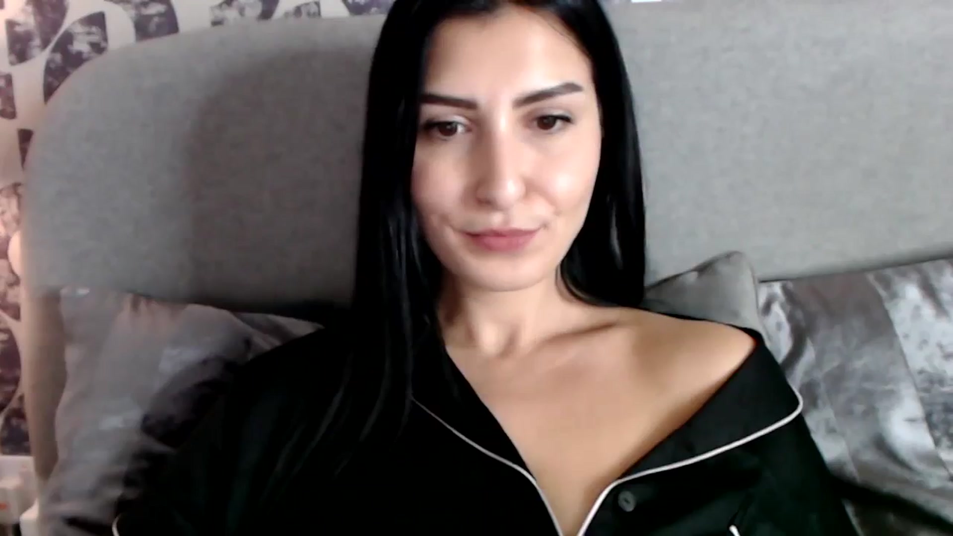 Gallery image thumbnail from LeaIson's myfreecams stream on, 02/29/2024, 10:44 image 6 of 20