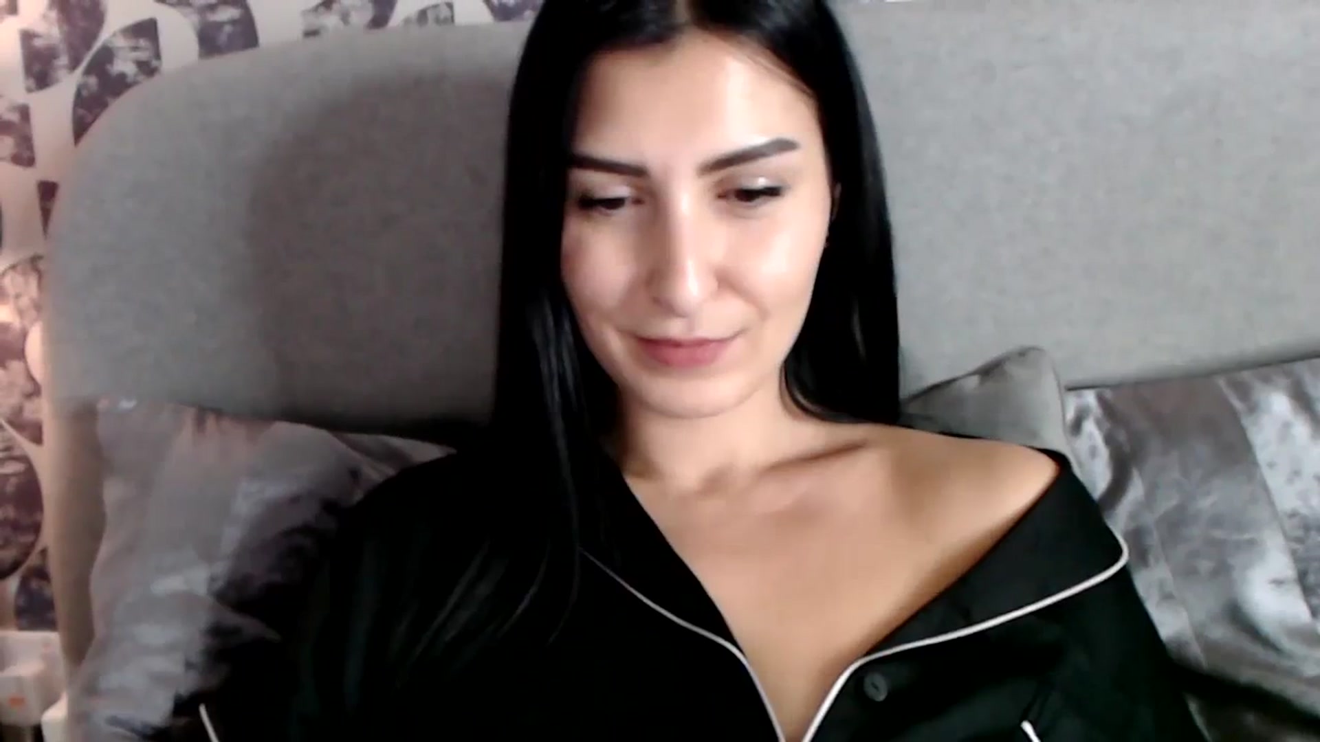 Gallery image thumbnail from LeaIson's myfreecams stream on, 02/29/2024, 10:44 image 5 of 20