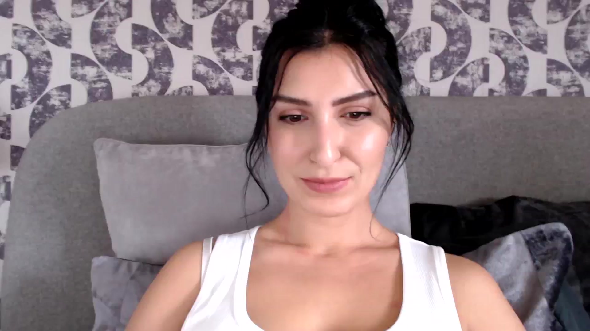 Gallery image thumbnail from LeaIson's myfreecams stream on, 03/06/2024, 11:10 image 2 of 20