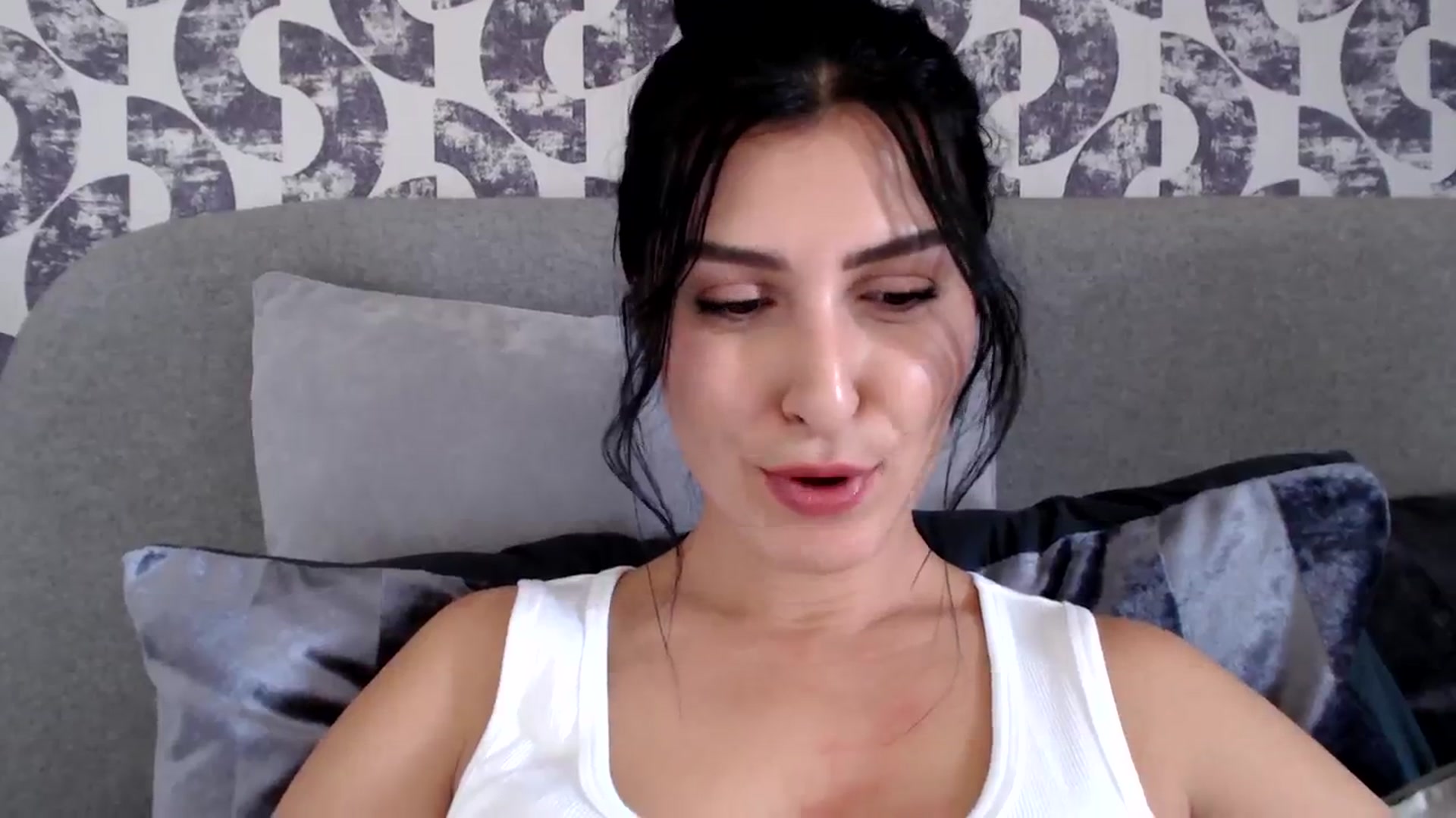Gallery image thumbnail from LeaIson's myfreecams stream on, 03/06/2024, 11:59 image 9 of 20