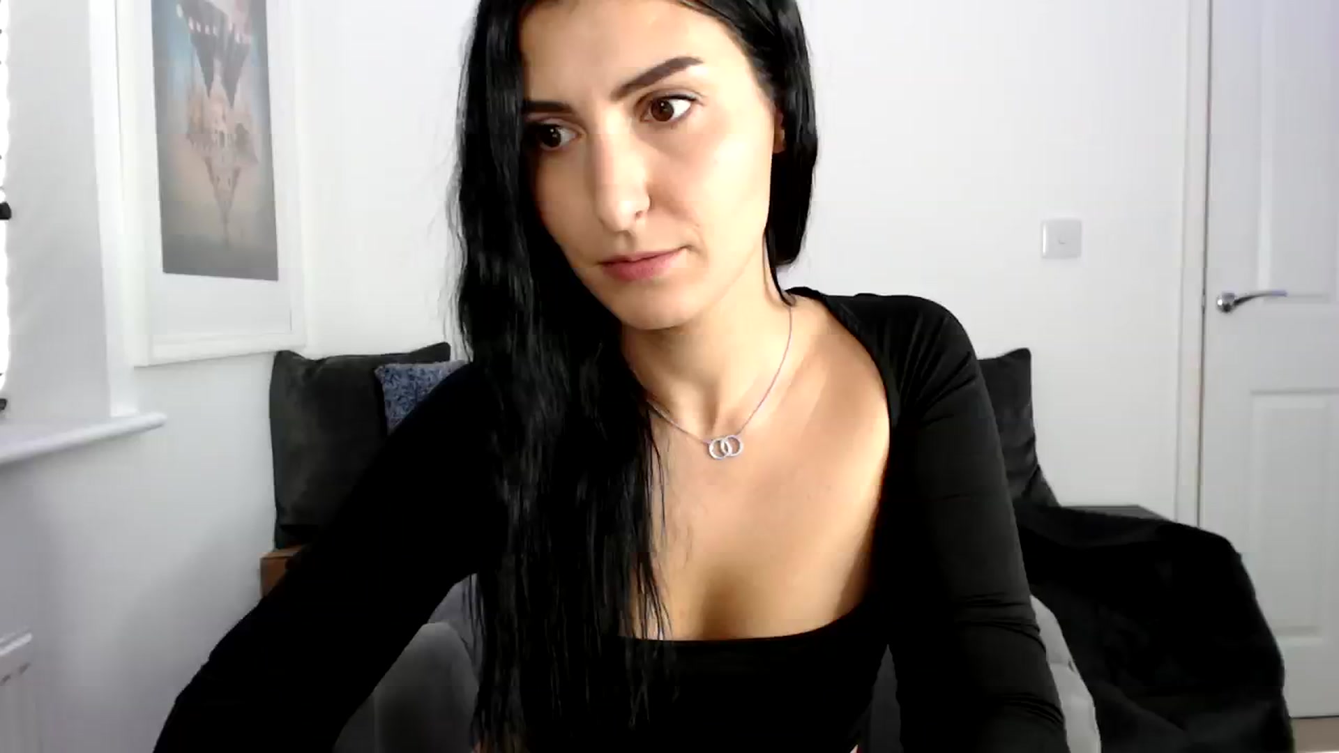 Gallery image thumbnail from LeaIson's myfreecams stream on, 03/12/2024, 13:24 image 16 of 20