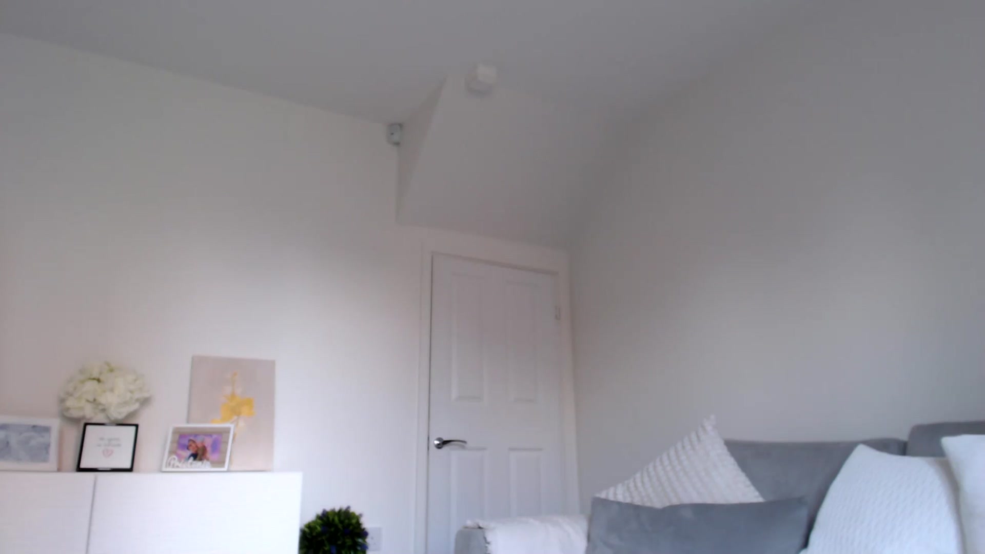 Gallery image thumbnail from LeaIson's myfreecams stream on, 03/19/2024, 11:07 image 3 of 20