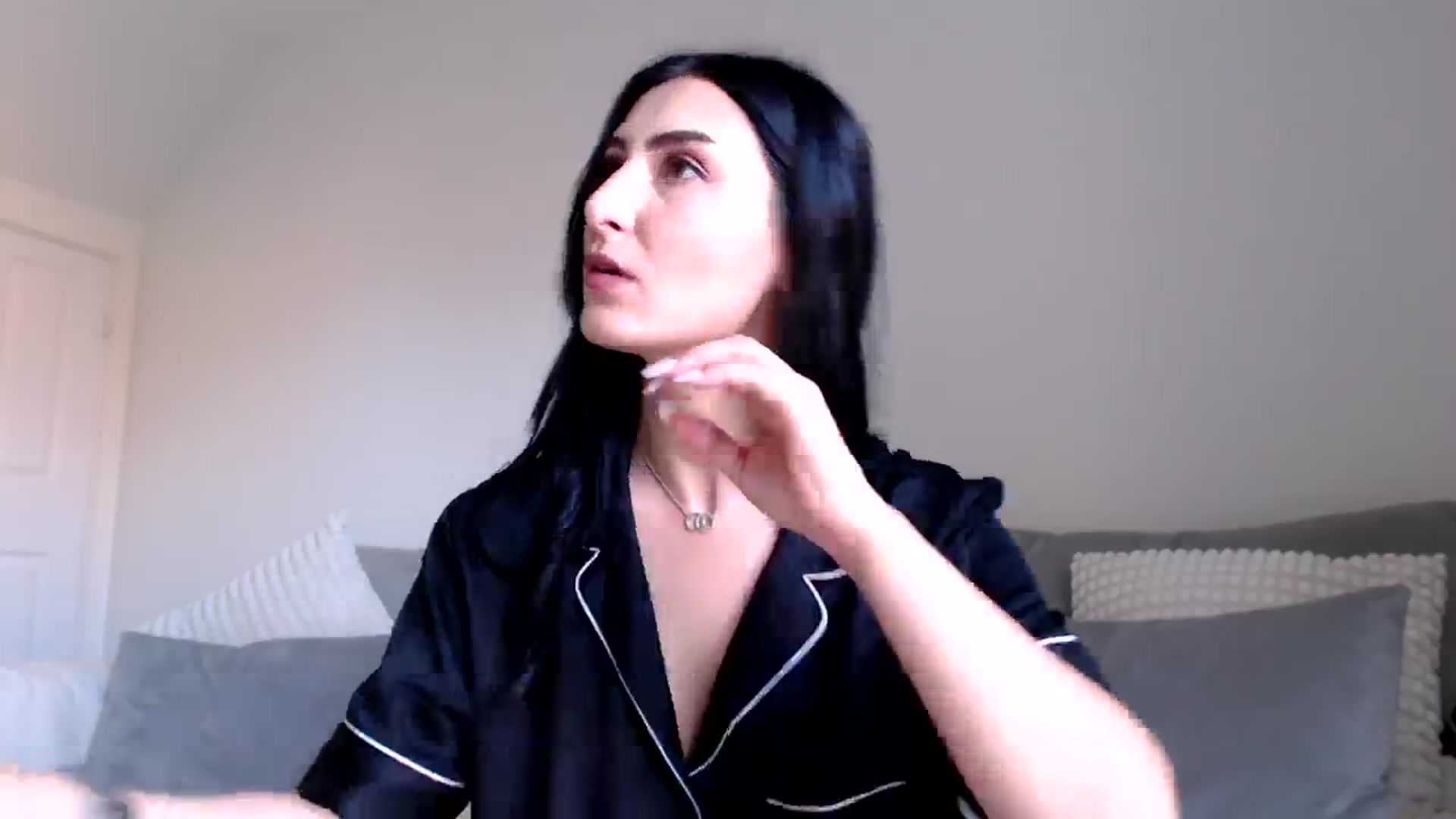 Gallery image thumbnail from LeaIson's myfreecams stream on, 03/19/2024, 11:07 image 8 of 20