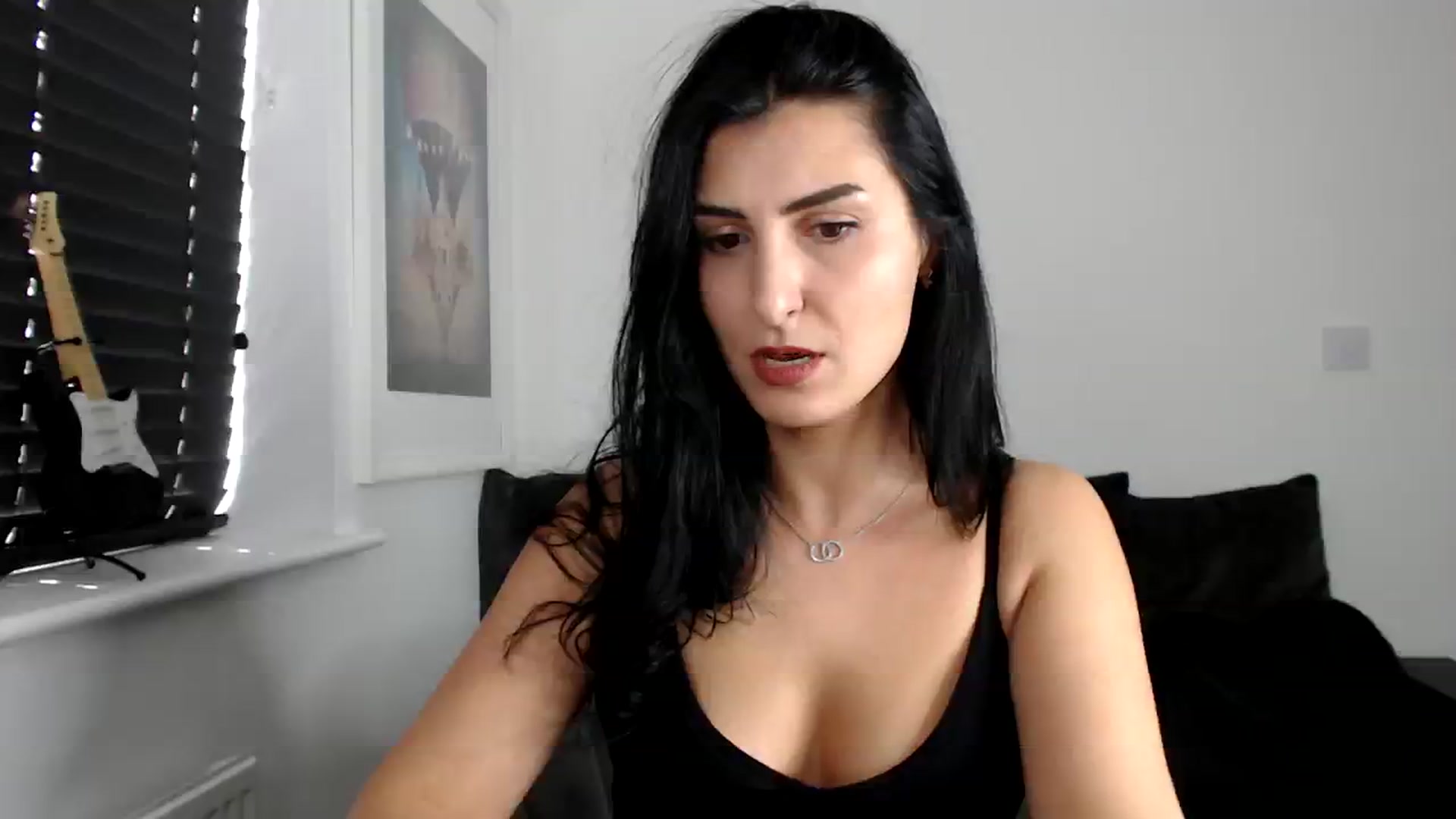 Gallery image thumbnail from LeaIson's myfreecams stream on, 03/19/2024, 13:43 image 16 of 20