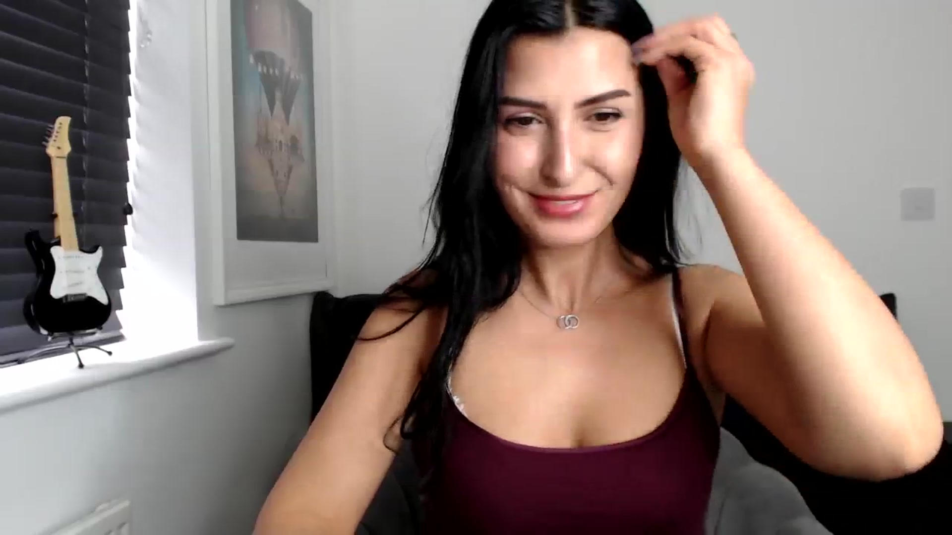 Gallery image thumbnail from LeaIson's myfreecams stream on, 03/20/2024, 10:09 image 7 of 20