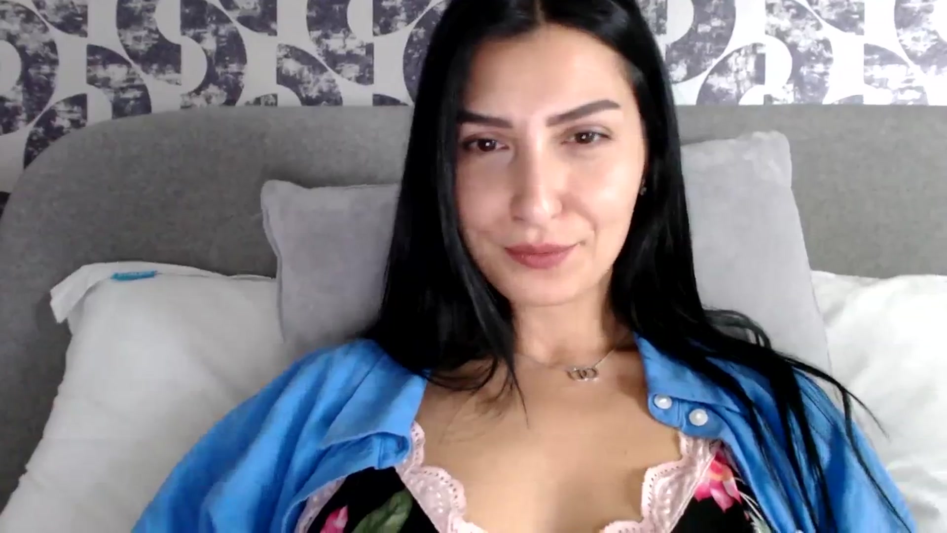 Gallery image thumbnail from LeaIson's myfreecams stream on, 03/21/2024, 10:31 image 7 of 20