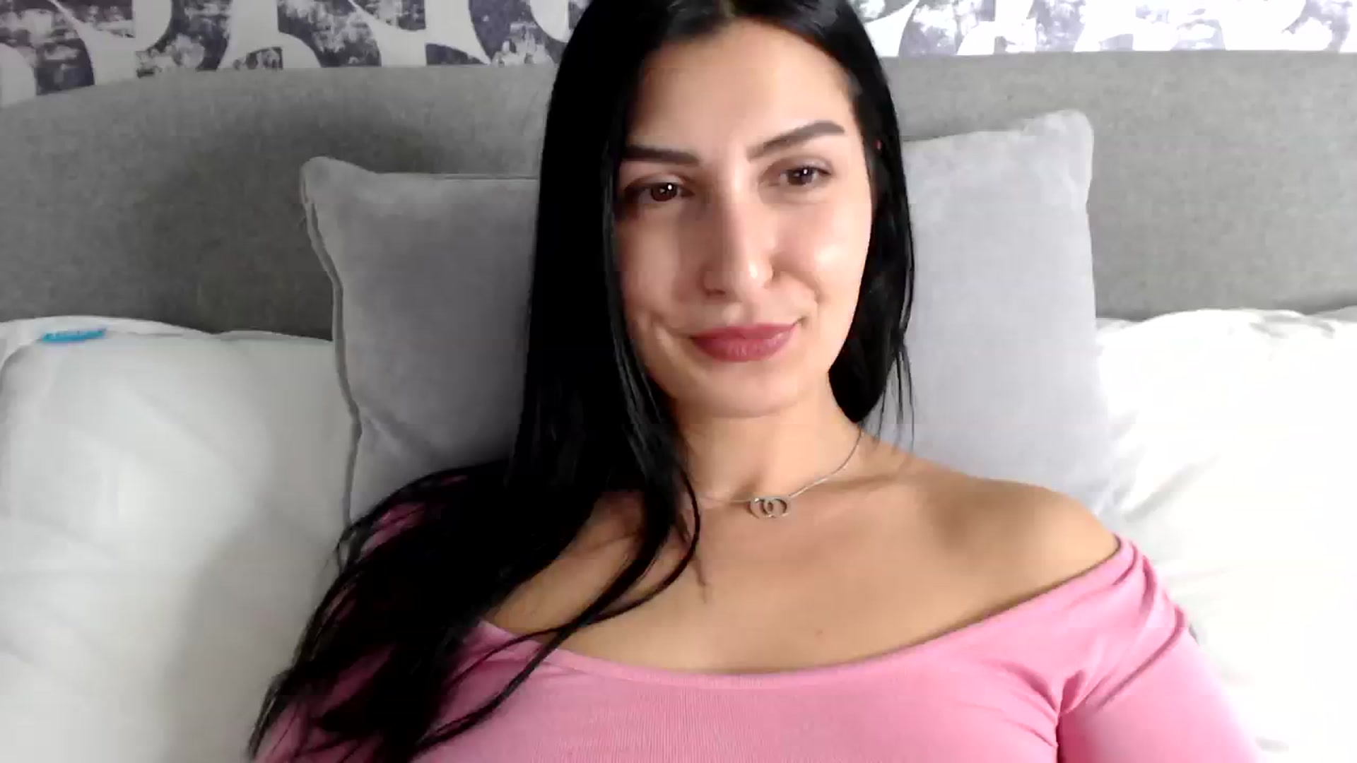 Gallery image thumbnail from LeaIson's myfreecams stream on, 03/21/2024, 12:20 image 18 of 20