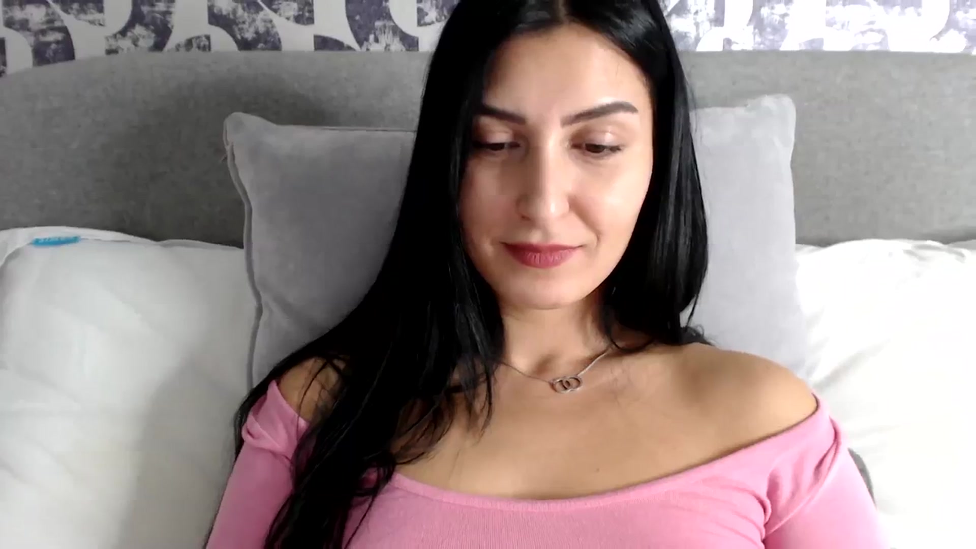 Gallery image thumbnail from LeaIson's myfreecams stream on, 03/21/2024, 12:20 image 14 of 20