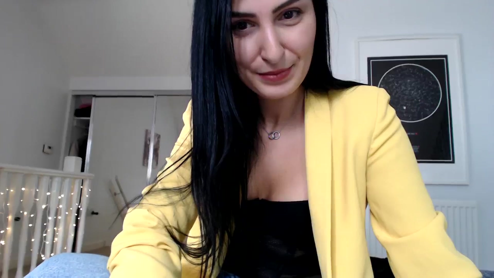 Gallery image thumbnail from LeaIson's myfreecams stream on, 03/22/2024, 11:24 image 14 of 20